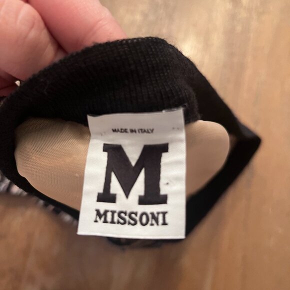 Vintage Missoni Skirt - Knee Length - Neutrals Pattern RARE - Picture 2 of 5